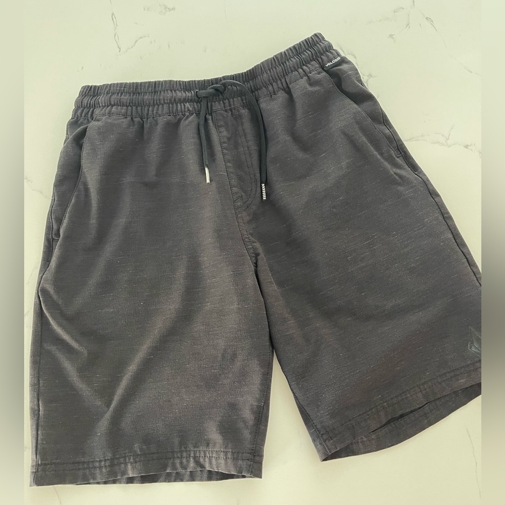 Volcom Big Boys XL (16) Hybrid Shorts
